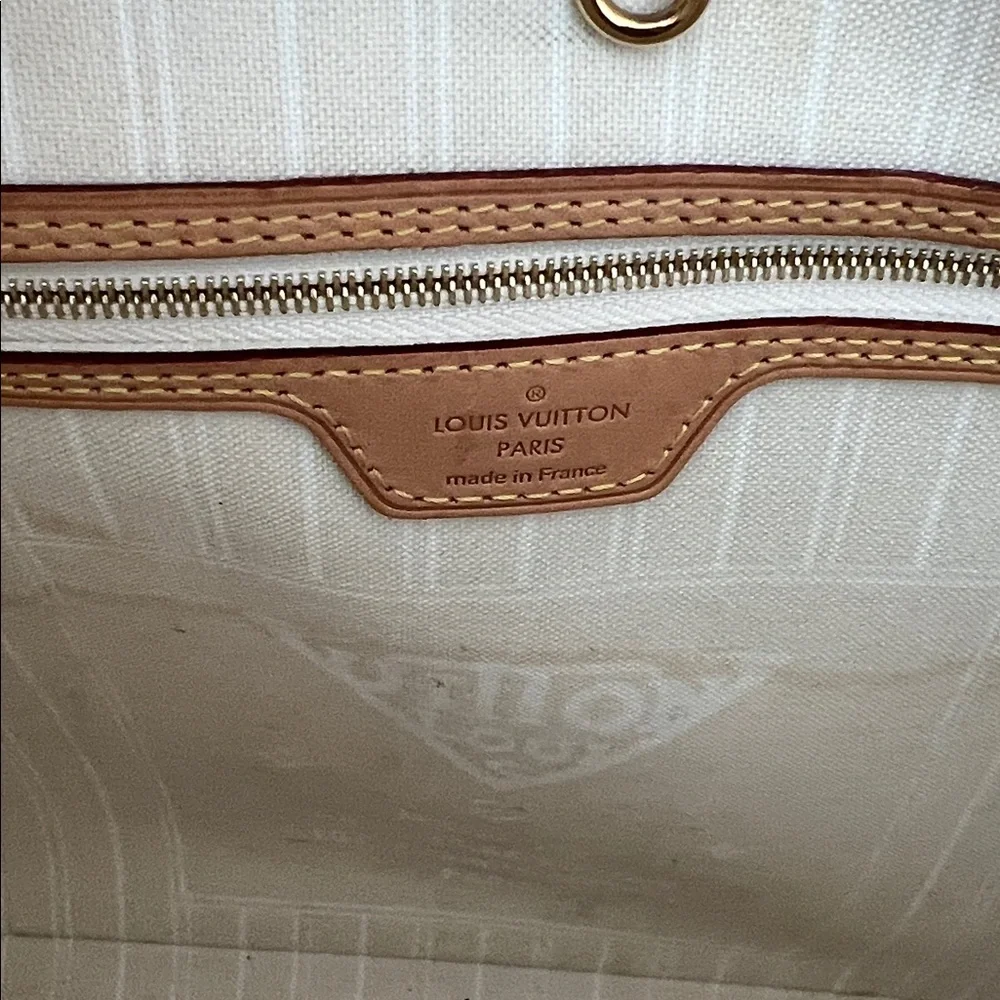 Louis Vuitton Monogram Giant Neverfull MM Gradient By The Pool Tote